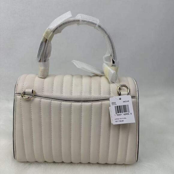 COACH Tilly Top Handle Crossbody Bag With Linear Quilting In Chalk 2562 NWT - Picture 3 of 9